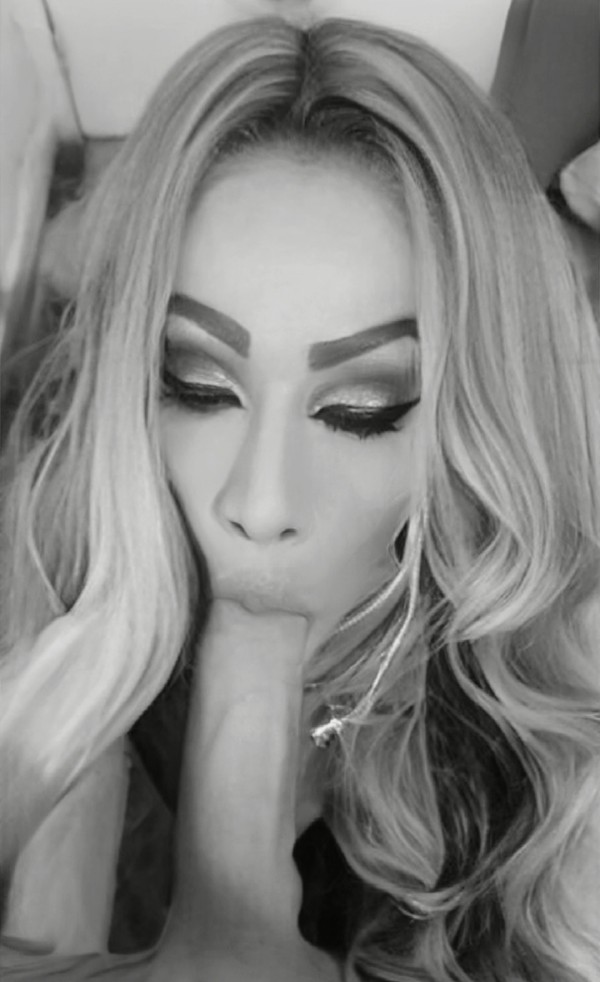 LA TRAVESTI POLLANA PASIVA LECHE CONTENIDO LAURA DIOR SANTS SEXTING BIZUM