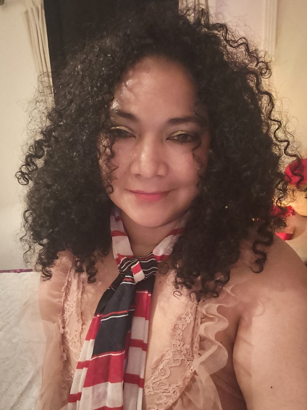 MADURITA GORDITA TÚ CITA PERFECTA