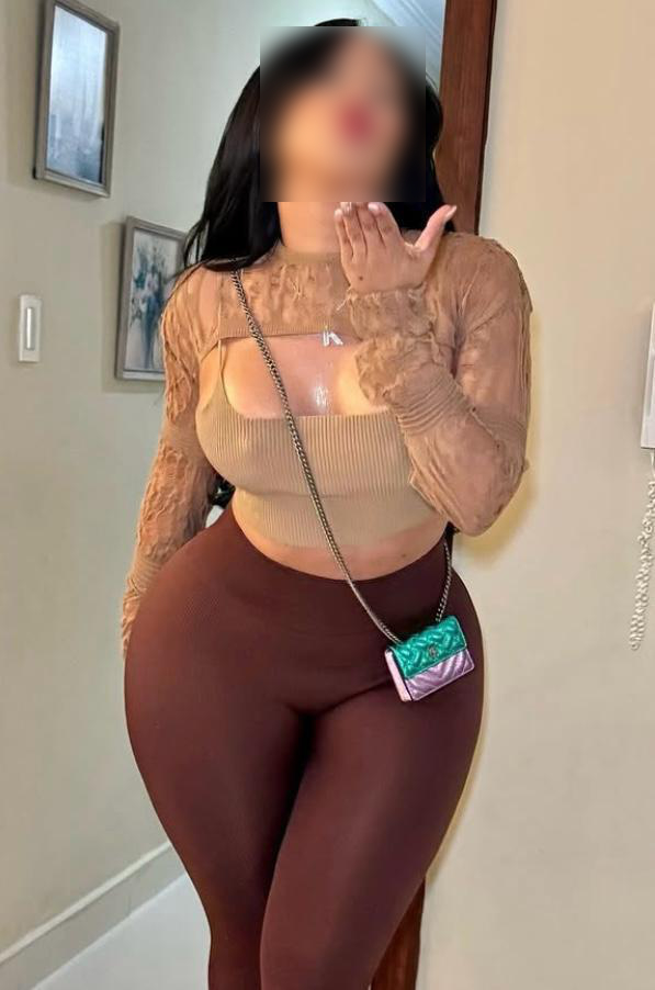 LATINA CARIñOSA DISPUESTA A TODO POR COMPLACERTE