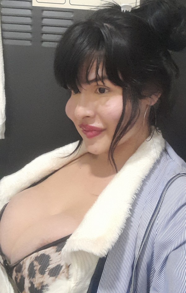 EN ALBACETE DELICIOSA JOVENCITA TRANS