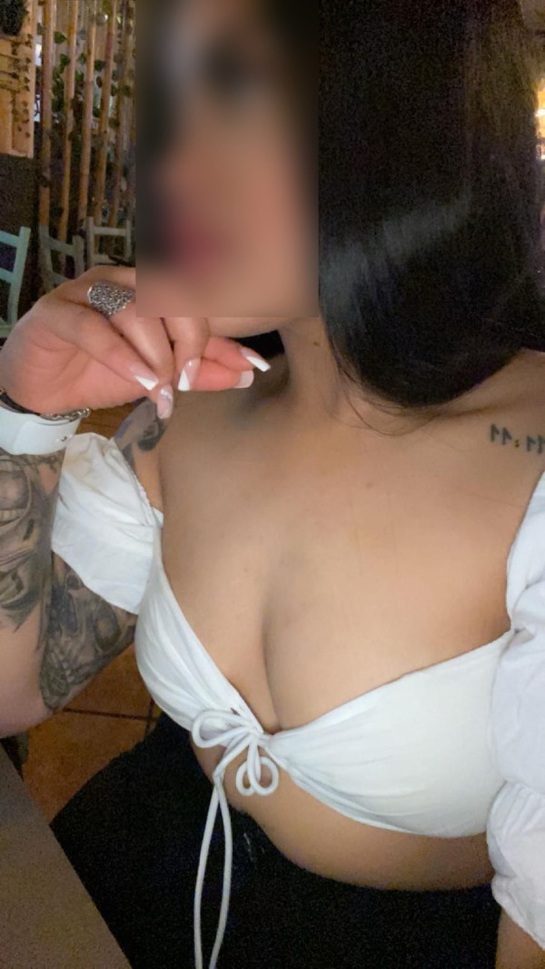 TU CHICA FIESTERA SOLO UNOS DIAS EN ALZIRA