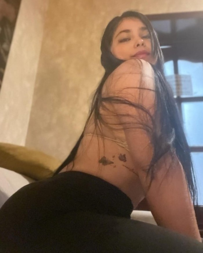 ANGELICA ATREVIDA SENSUAL EN SEVILLA