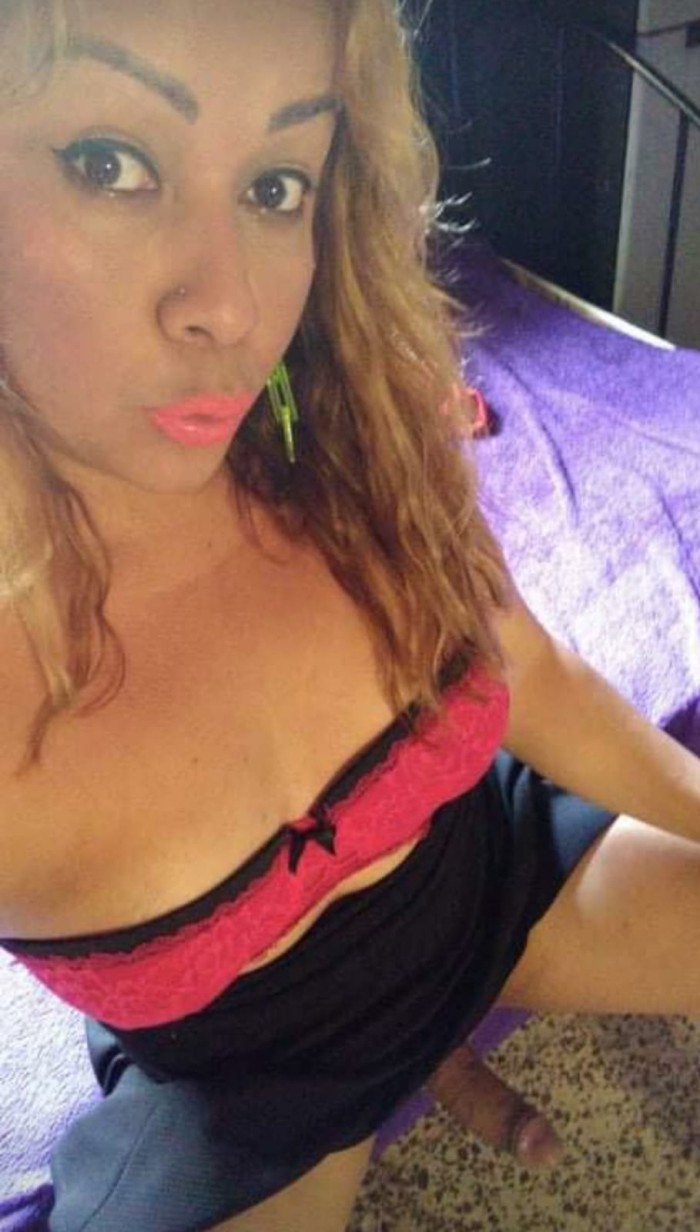 EN SANTIAGO DE COMPOSTELA ¡¡KASSANDRA!! TE OBLIGO A TRAGAR MI LECHE