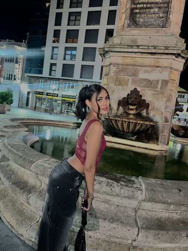 Morena fiestera NOVEDAD TRATO DE NOVIOS SERVICIO GARANTIZADO