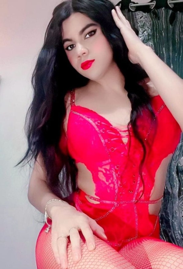 NOVEDAD EXÓTICA COLOMBIANA ENRROLADA MORBOSA FIESTERA EN BENIDORM
