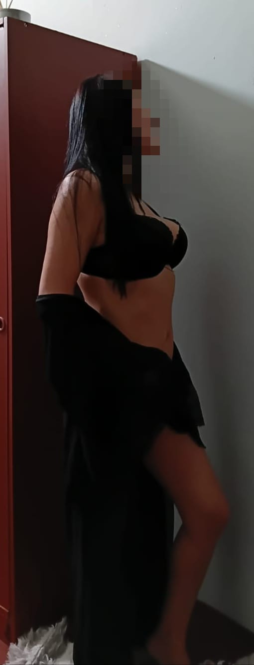 chica latina en mataro full fiestera
