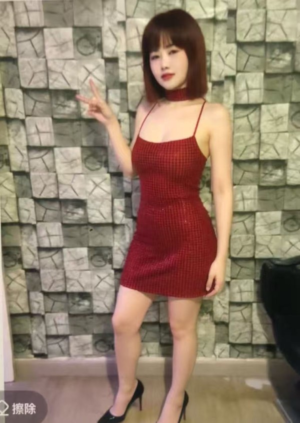 Foto Real 美しい  JAPONESA CHICA MUY GUAPA Y AMABLE 631643981