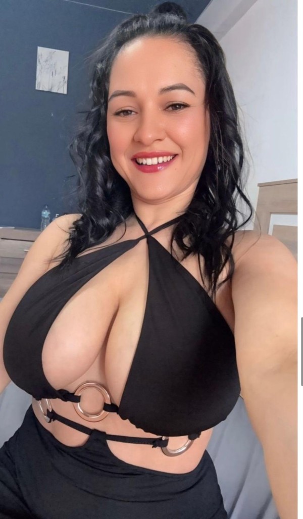 NOVEDAD CALIENTE CARIÑOSA FRANCES NATURAL