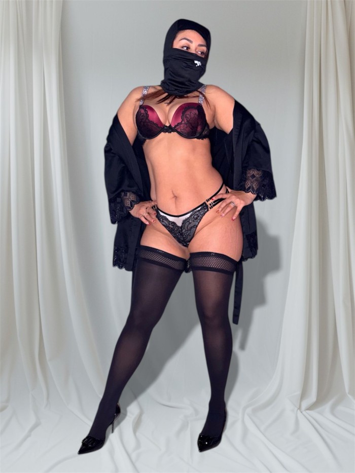 Novedades RECIEN LLEGADA A ESPAÑA MUY CACHONDA