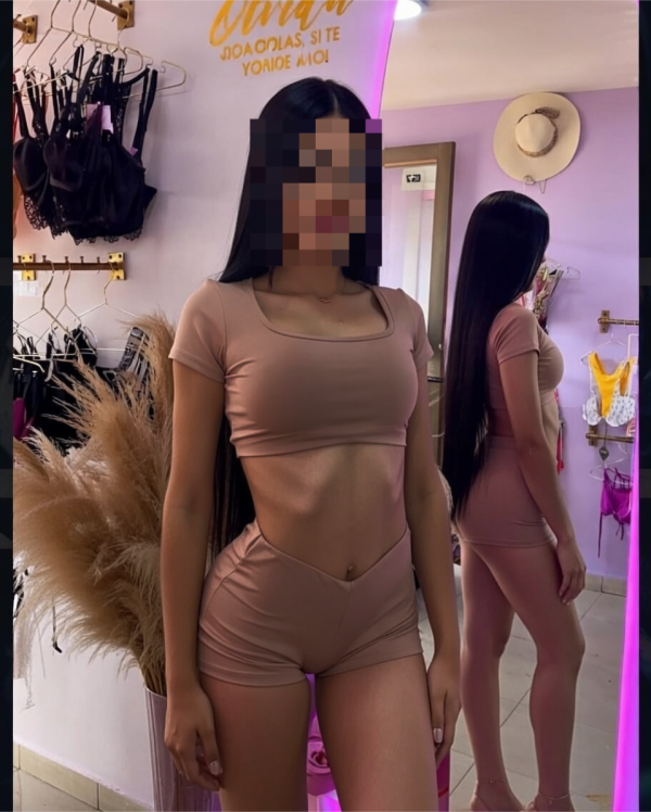 Encantadora jovencita 19 años 10% independiente