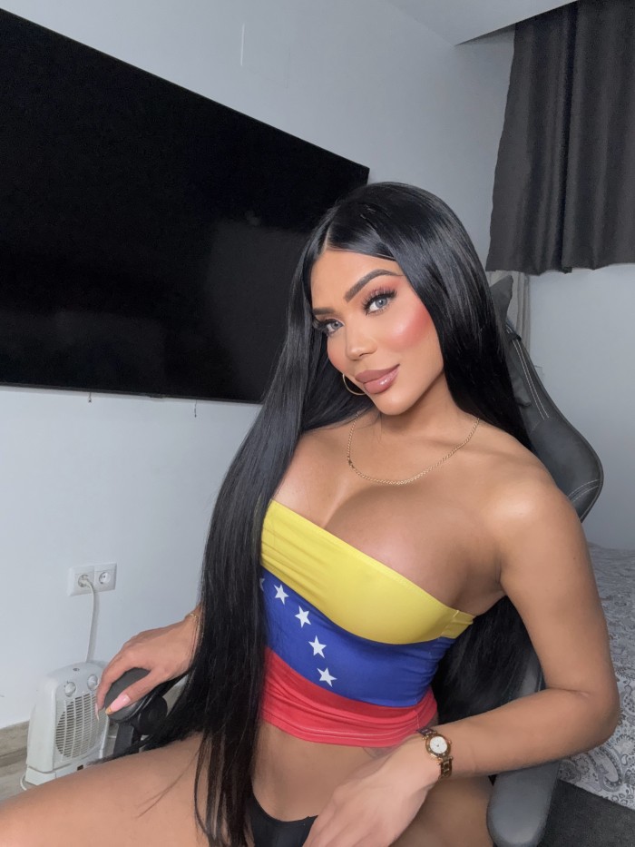 Chica trans la más guapa y fiestera en Torremolinos