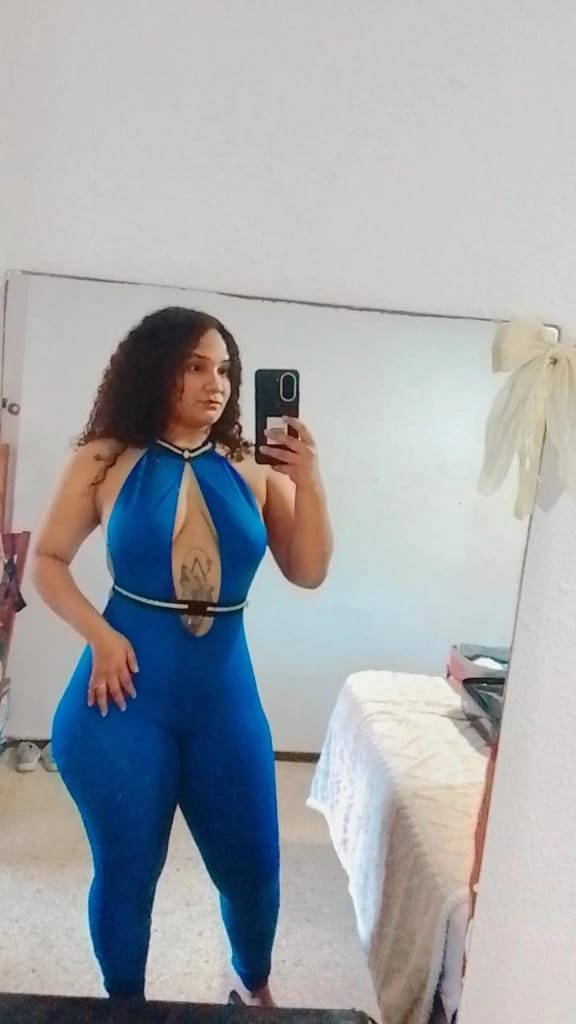 ARDIENTES Y COMPLACIENTES