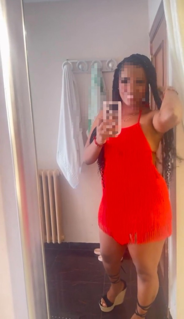 Mulata sorprendente nueva en la zona! Llámame o escríbeme