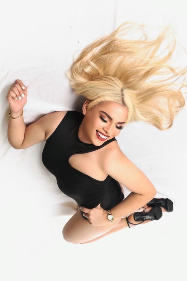 Joven española espectacular