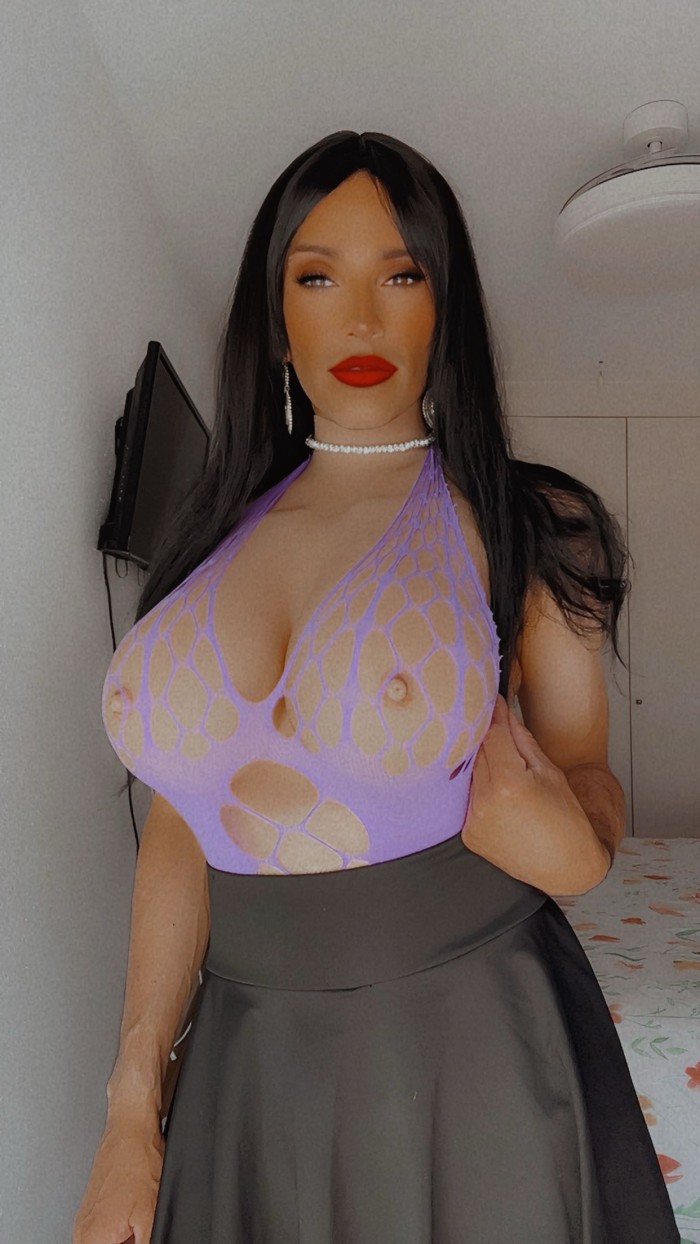 Vendo vídeos caseros muy calientes 2×15€, 3×20€