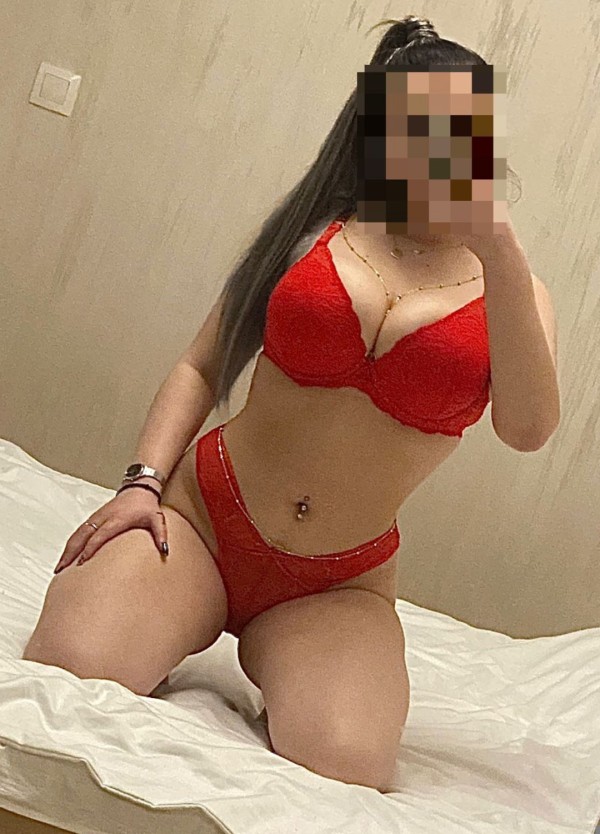 EN FOZ, LUGO – ESPECTACULAR LITUANA ELEGANTE Y SALVAJE