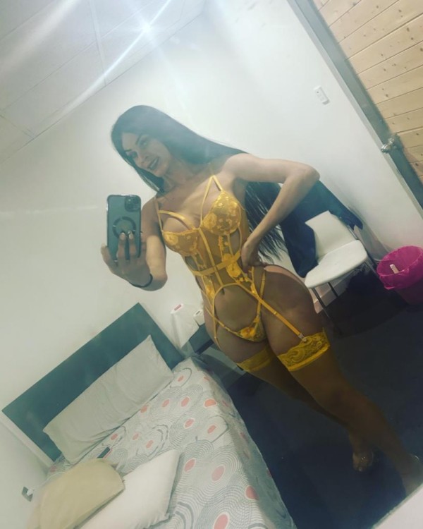 novedad Latina bomba Trans super fies y completa todo lo q buscas