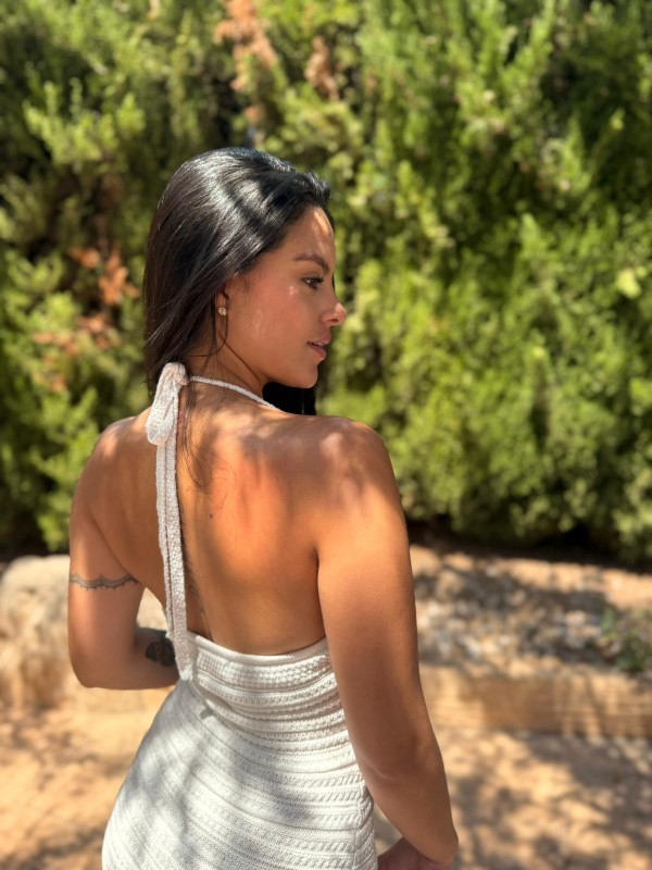 JOVEN COLOMBIANA ARDIENTE Y NINFÓMANA