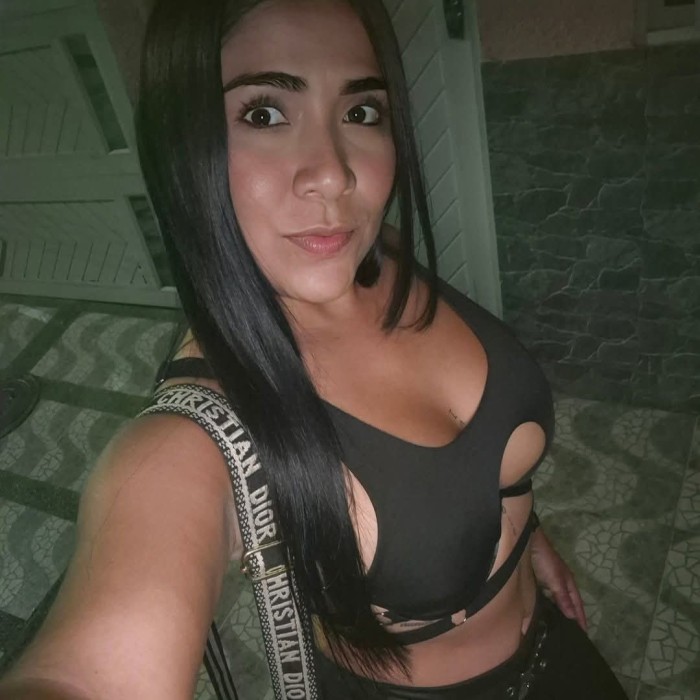 !! ENCANTADORA LUJURIOSA VEN A VIA JULIA