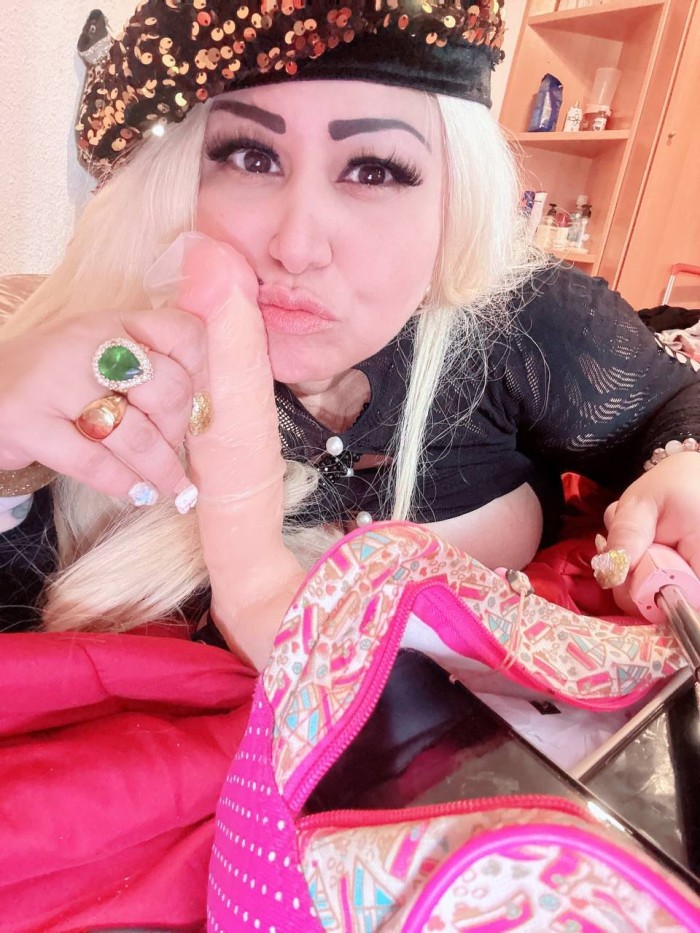 Bichota BEBE LECHE SALIDAS HOTEL 180