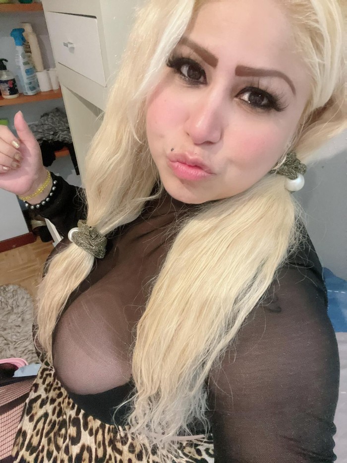 Bichota BEBE LECHE SALIDAS HOTEL 180