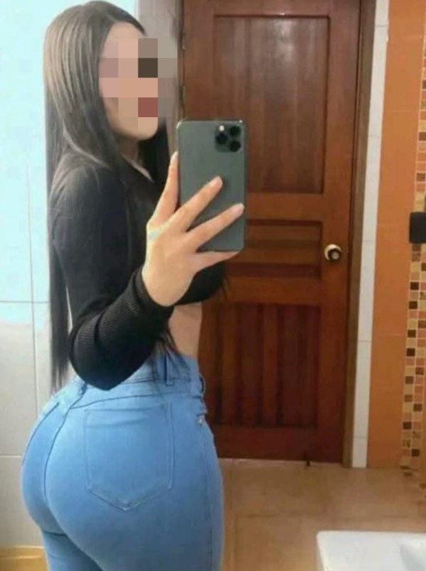 Soy lo que buscas cachonda y fiestera primera vez en MADRID
