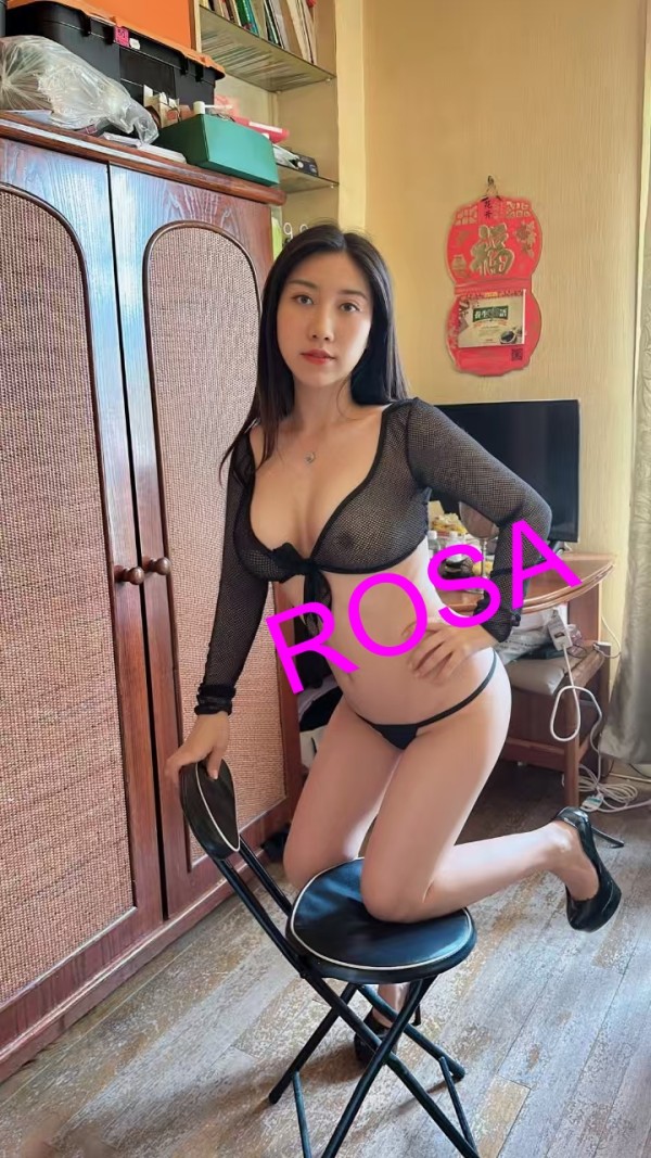 RECIÉN LLEGADA,CHICAS GUAPAS Y PASIÓN