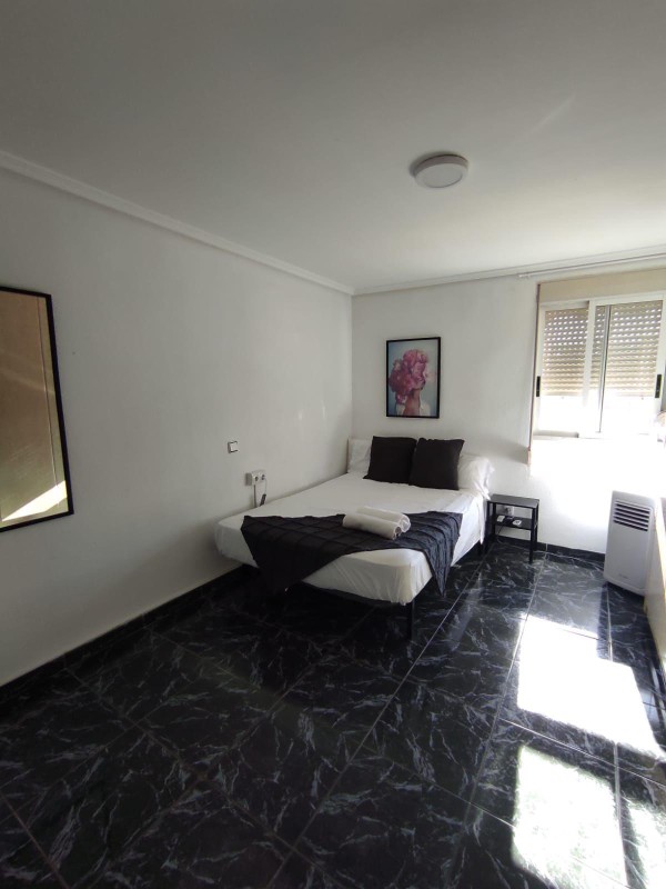 PERFECTA HABITACIONES DE LUJO VIP EN ALQUILER PARA TU COMODIDAD EN MADRID