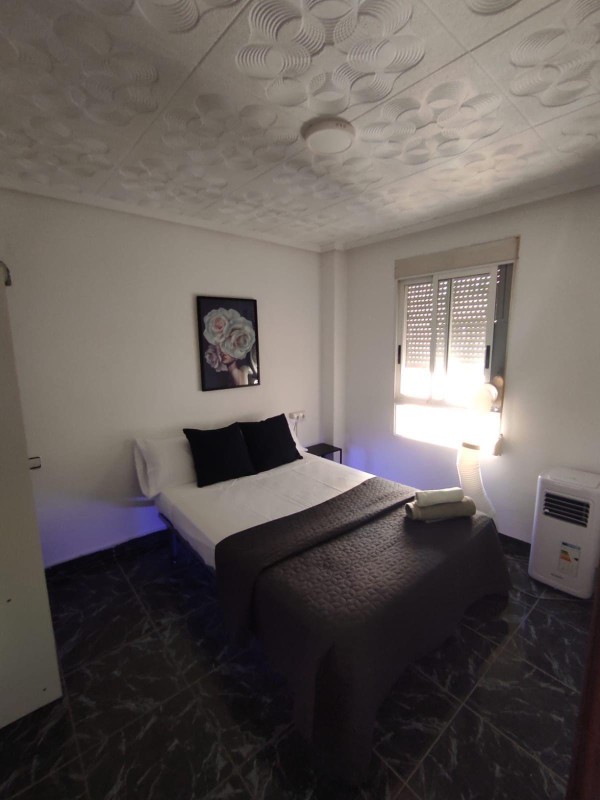 PERFECTA HABITACIONES DE LUJO VIP EN ALQUILER PARA TU COMODIDAD EN MADRID