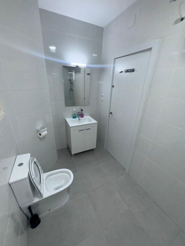 PERFECTA HABITACIONES DE LUJO VIP EN ALQUILER PARA TU COMODIDAD EN MADRID