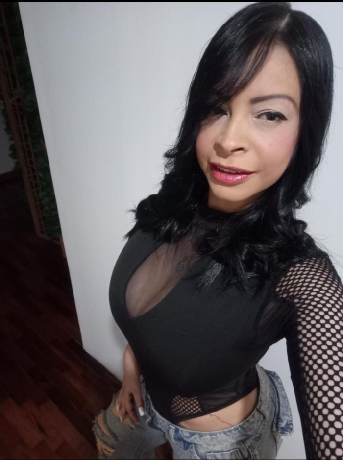KATY MADURITA SEXI IMPLICADA