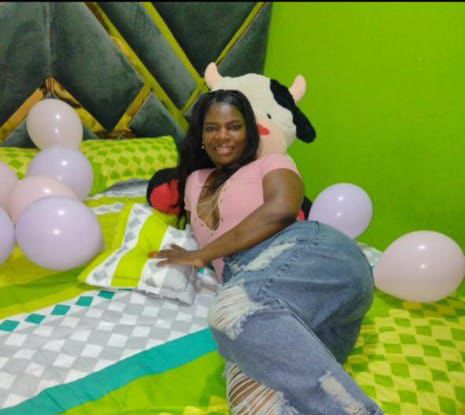 IMPLICADA CACHONDA MORBOSA DESEOSA DE PLACER