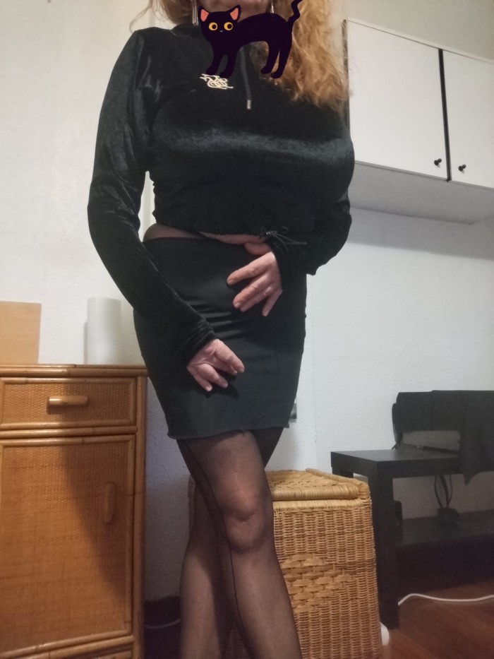 Ejecutiva con estilo y sensual