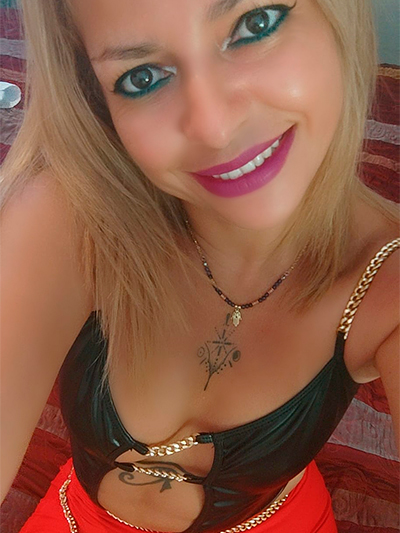 Deja volar la imaginación y hazme tuya