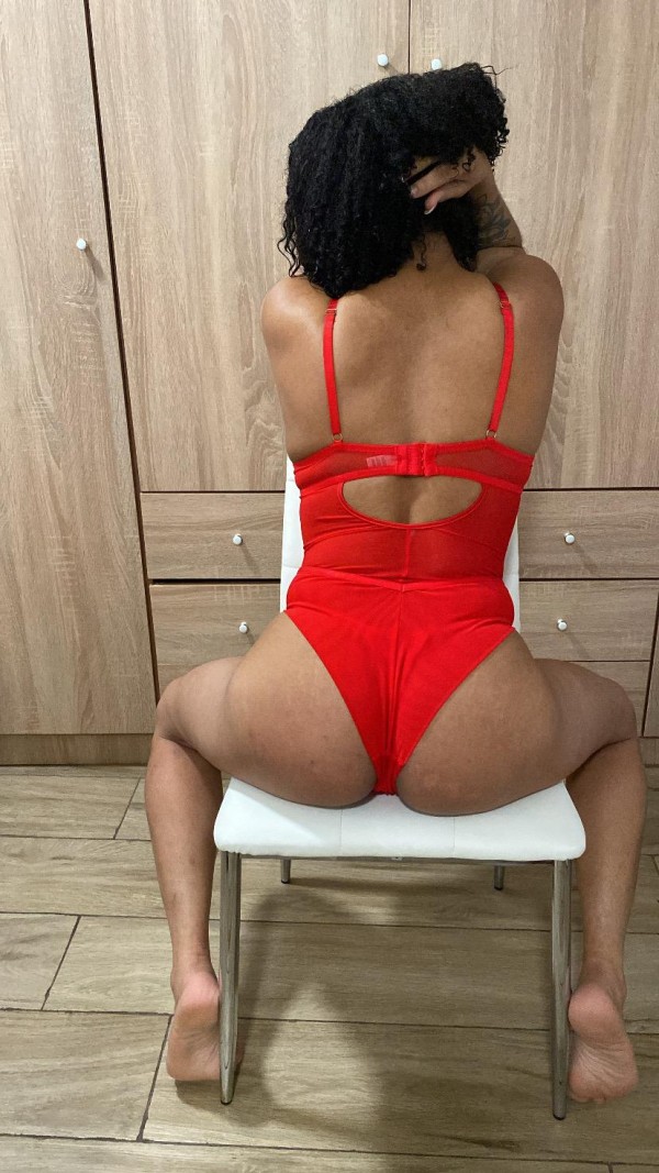 PATRICIA 32 AÑOS, DESEO ARDIENTE QUE NO PODRÁS CONTROLAR…