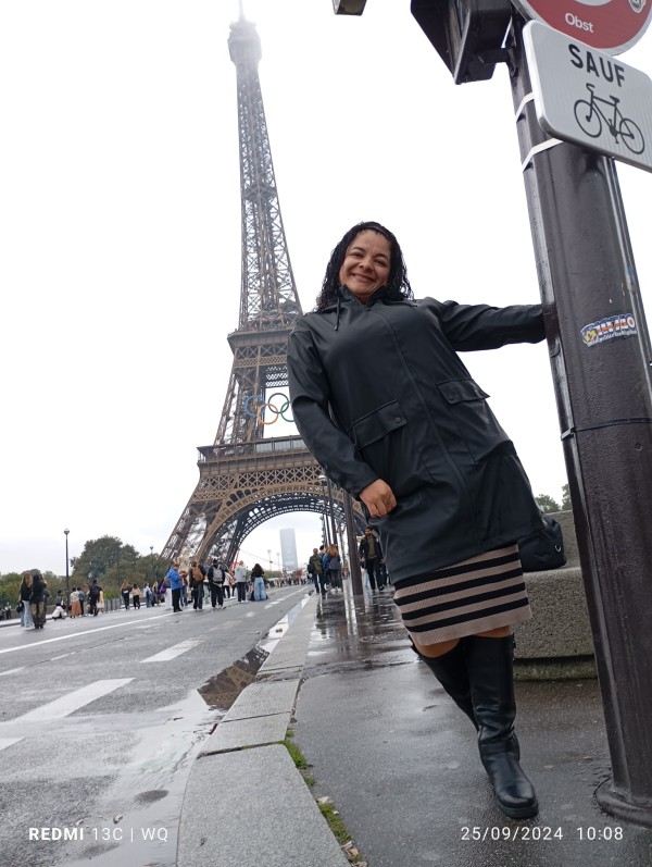 Cachonda besucona en manlleu 24 hs tambien salidas