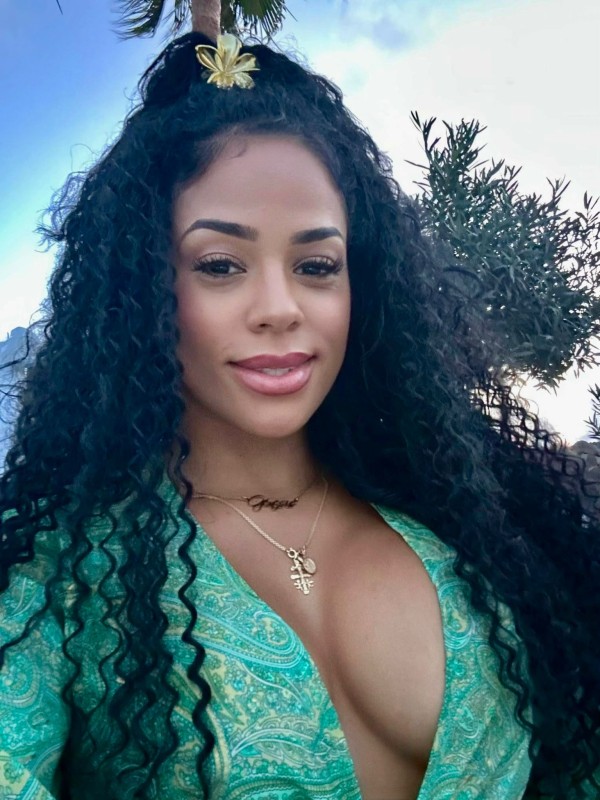 Venezolana ardiente culona y tetona