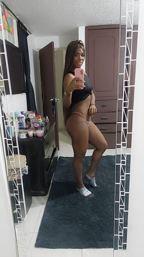 Disponible Hermosa Gran Culo muy alegre y cercana
