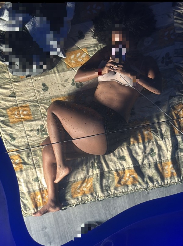 Mulata sorprendente nueva en la zona! Llámame o escríbeme