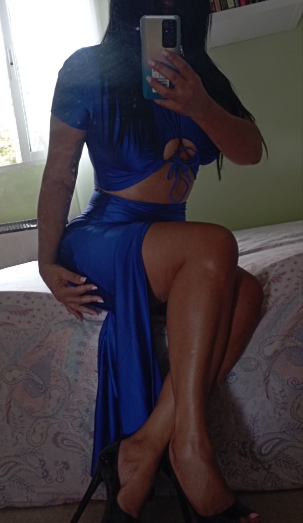 Karla SALIDAS 603245534 MULATA HOTELES Y DOMICILIOS INDEPENDIENTE