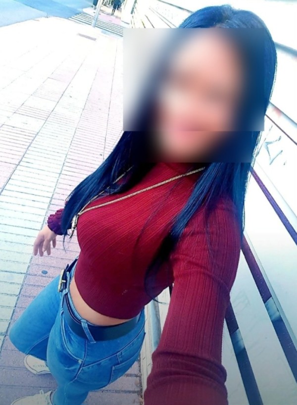 Karla SALIDAS 603245534 MULATA HOTELES Y DOMICILIOS INDEPENDIENTE