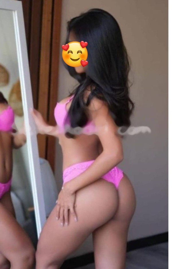 Cachonda  sexy bomba