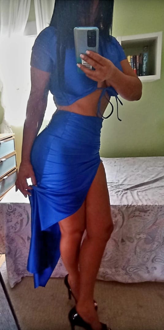 Karla SALIDAS 603245534 MULATA HOTELES Y DOMICILIOS INDEPENDIENTE