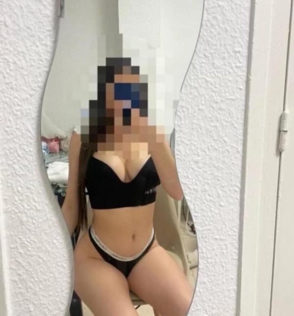 Diana / 20 años / Española