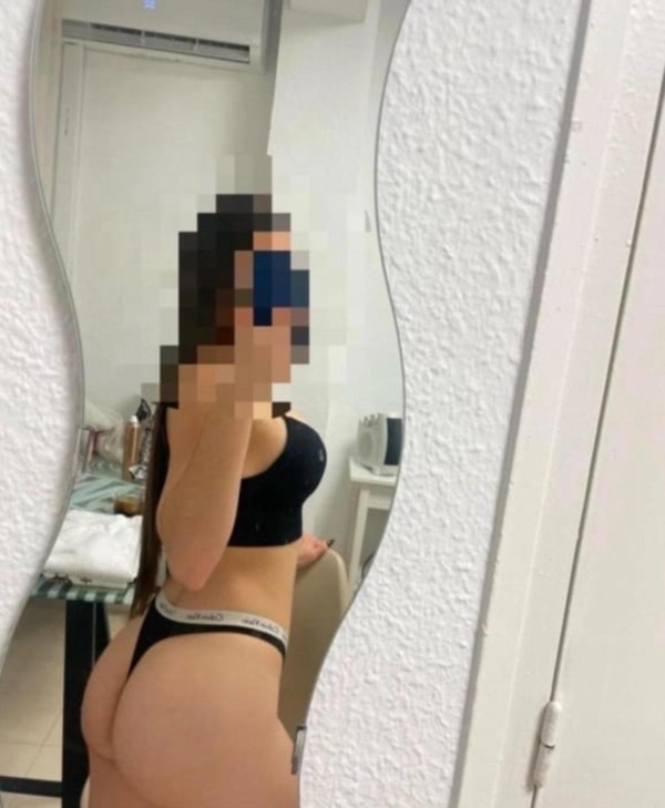 Diana / 20 años / Española