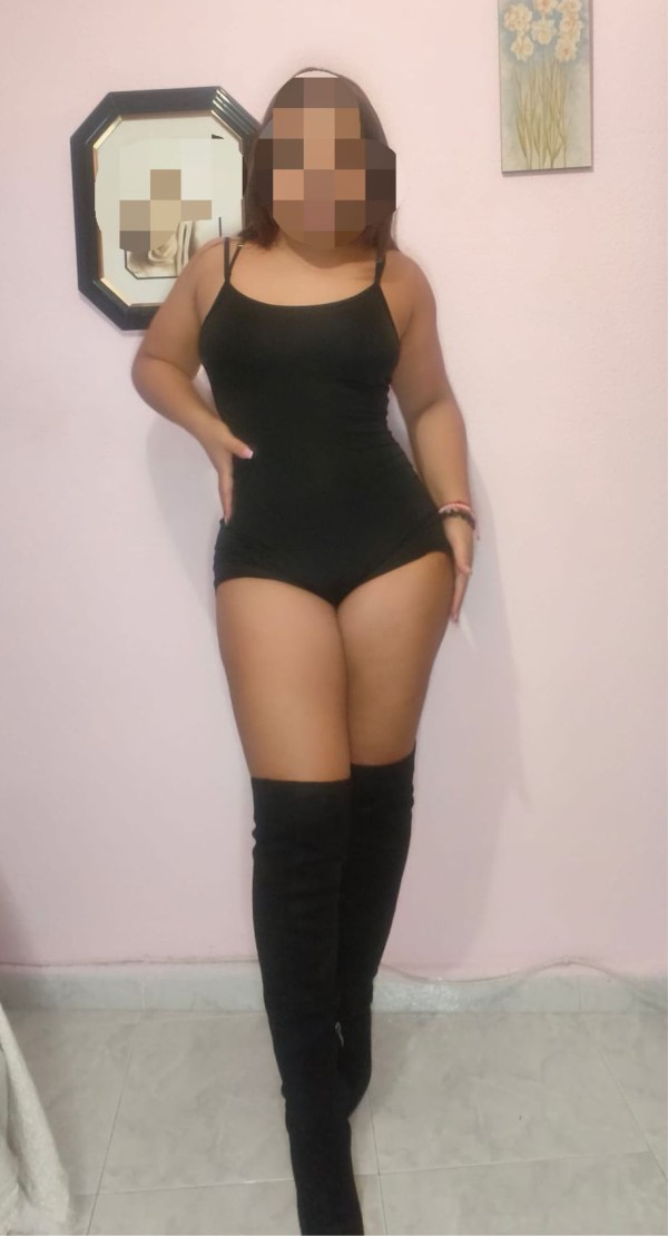 CAMÍ IMPLICADA CALIENTE FIESTERA EN FERROL