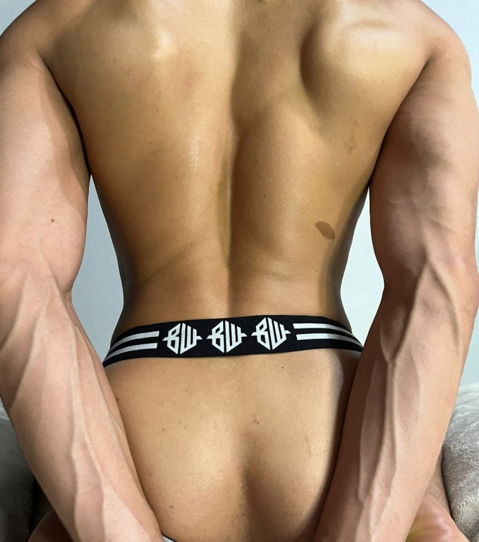 LATINO CACHONDA TRIGUEÑO ACTIVO PASIVO