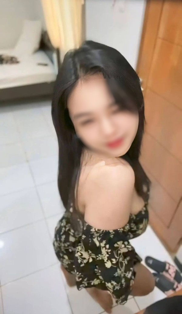 JÓVENES ASIÁTICAS NUEVAS EN PARLA 24H