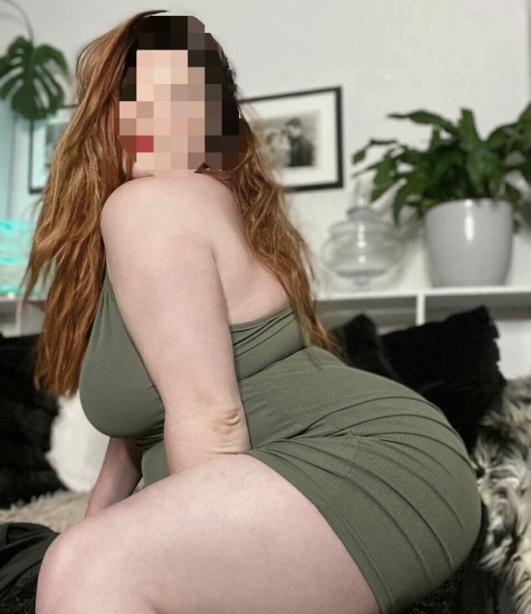 Pelirroja cachonda curvi Novedad Arturo Soria,Hortaleza, Manoteras