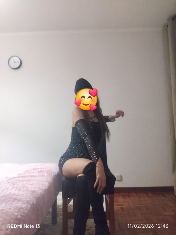 MUJER FUGOSA Y ARDIENTE.